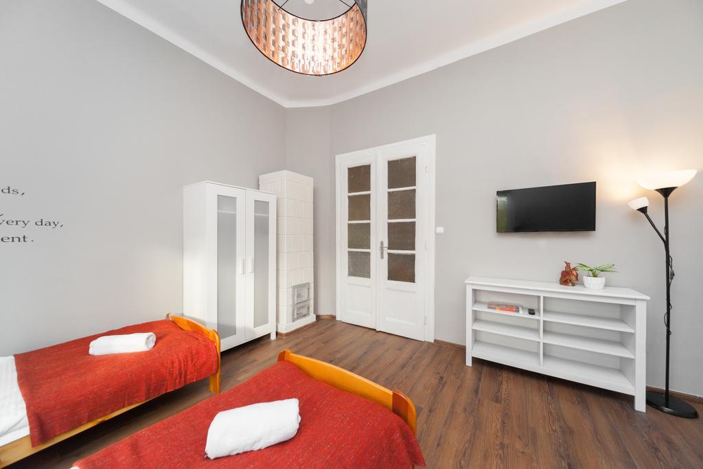 קרקוב Erasmus Student Residence - Jewish District מראה חיצוני תמונה