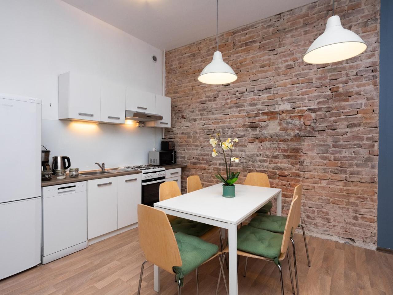 קרקוב Erasmus Student Residence - Jewish District מראה חיצוני תמונה